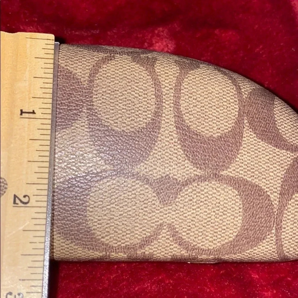 Coach monogram canvas logo sunglasses case - Picture 8 of 11